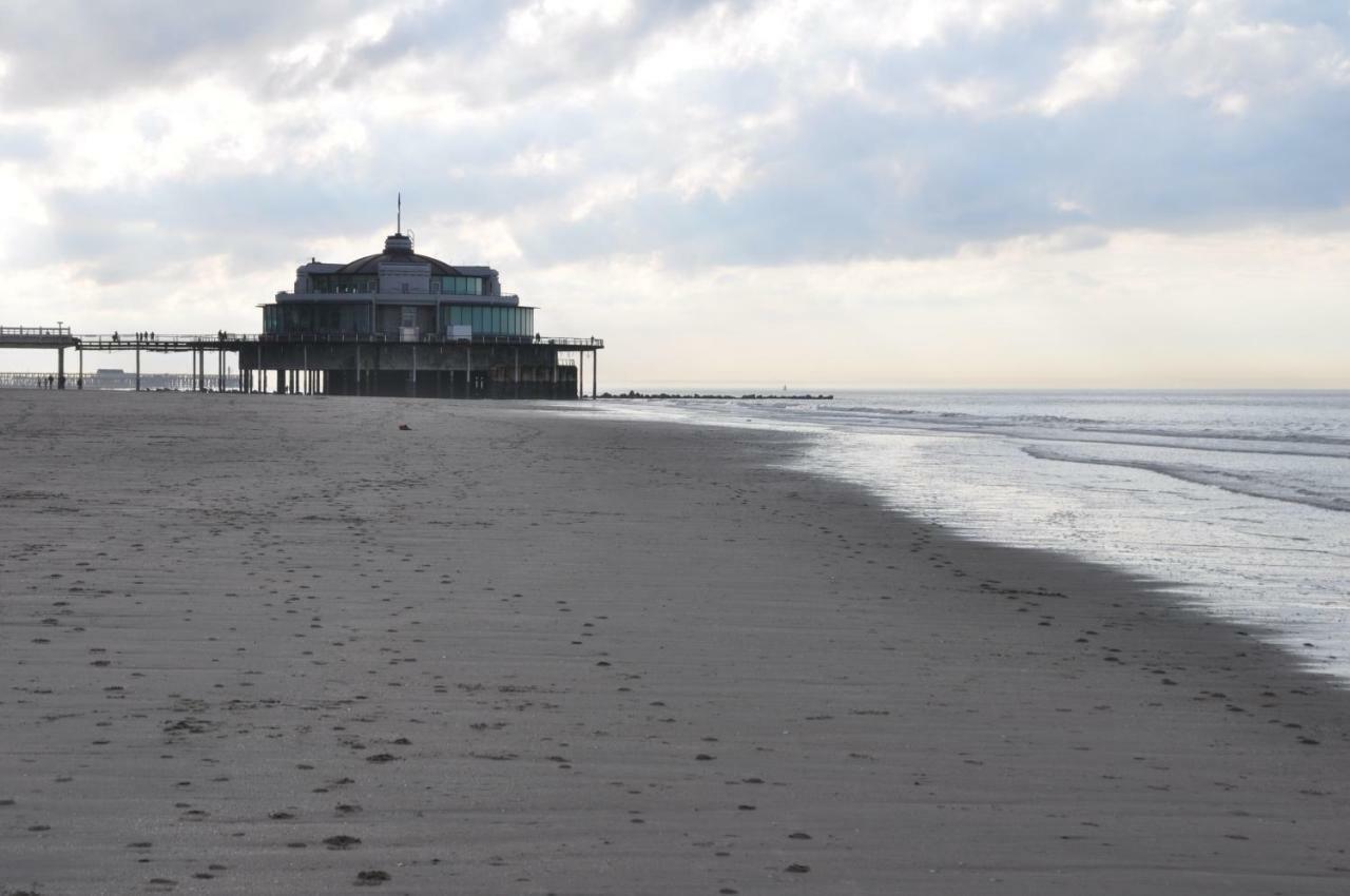 Place 2 Sea - Appartement Frontaal Zeezicht - Strand - Zeedijk - Nabij Brugge บลังเคนเบอร์เก ภายนอก รูปภาพ